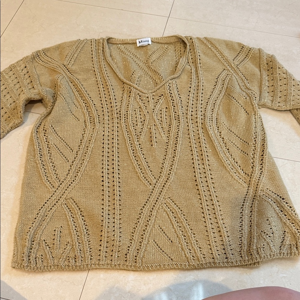 Mimi Maternity Women's Gold/Beige V-Neck Sweater